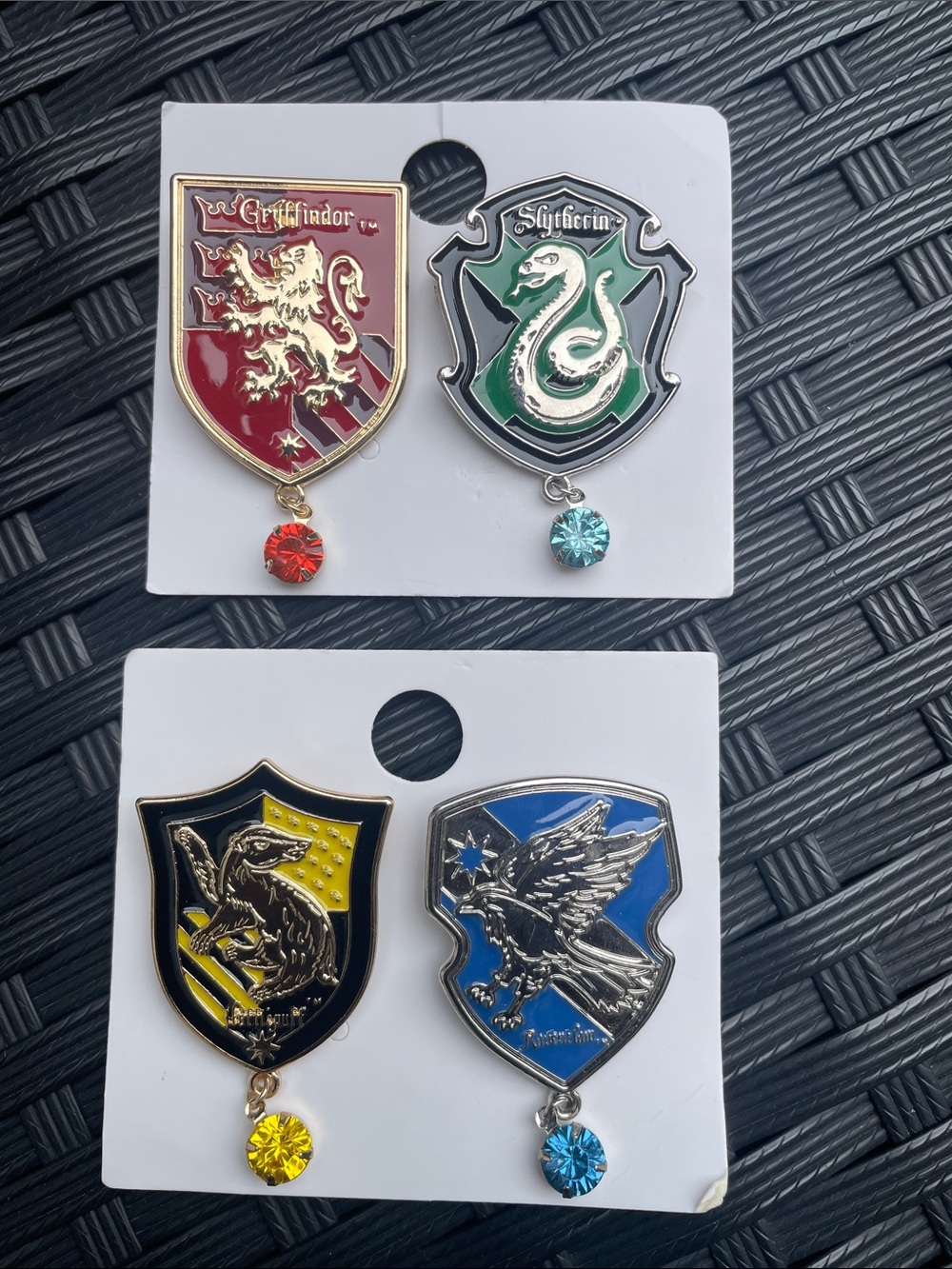 NEW-Harry Potter Hogwarts House Crest Pin Set of 4!
